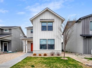 298 S Fritts Ave, Meridian, ID 83642