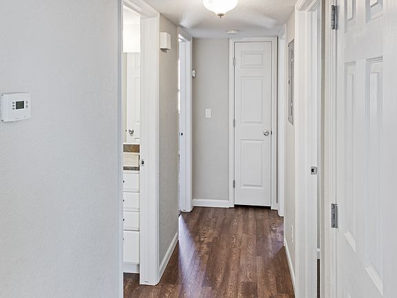 5th image of 229 1st St Unit O
