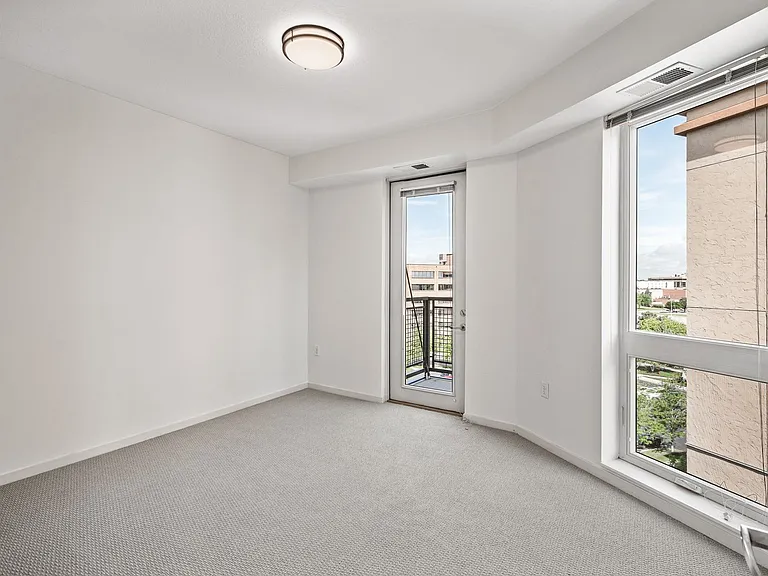 The Flats at West End — Photo 81