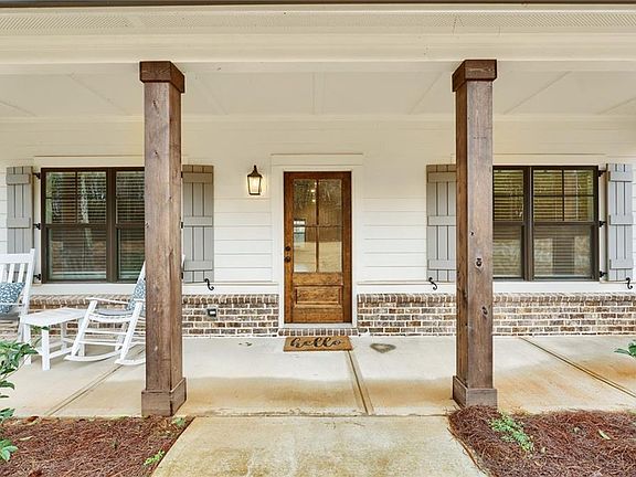 3rd image of 1611 Alcovy Station Rd