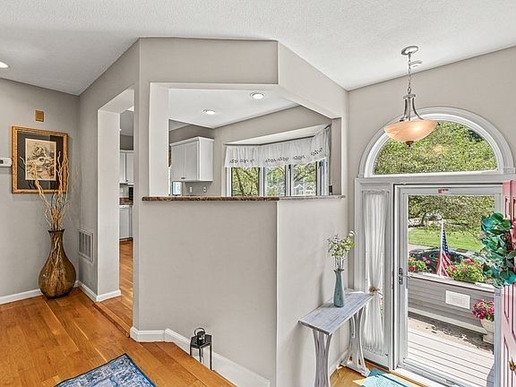 4th image of 1200 Salem St APT 136