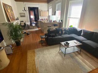 1818 Spruce St APT 2R, Philadelphia, PA 19103