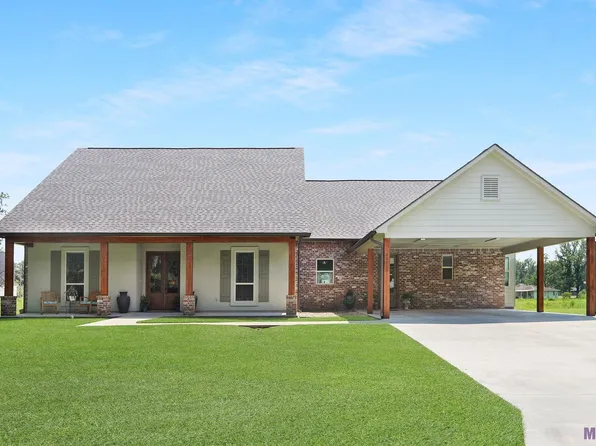 44233 Trabeaux St, Sorrento, LA 70778