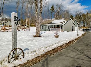 440 Doles Ridge Rd, Limerick, ME 04048