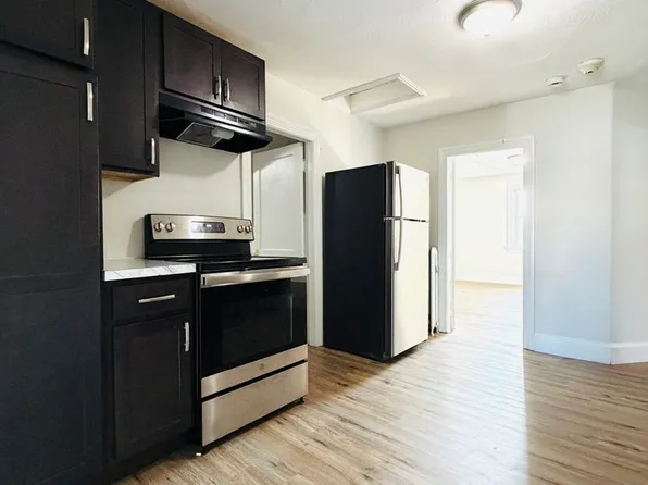 1704 Broad Street, 1704 Broad St Unit 3, Cranston, RI 02905