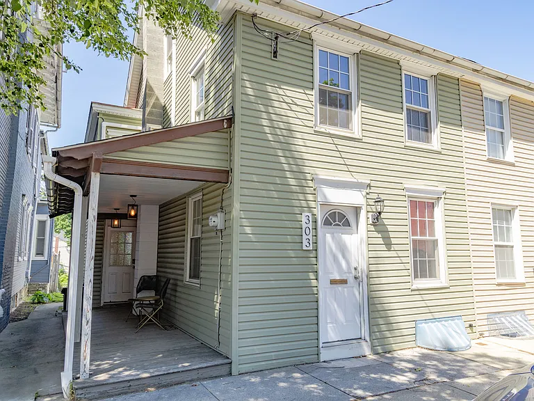 303 E Main St — Photo 1