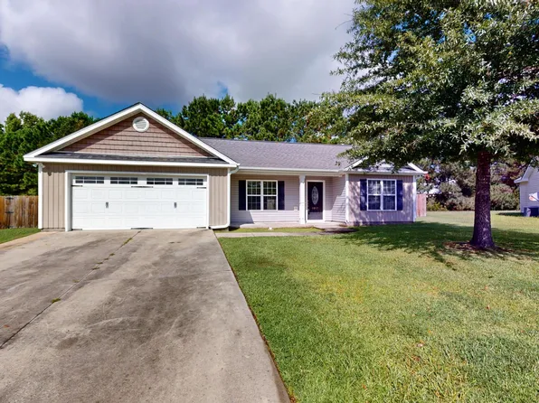 1017 Ponderosa Pl, Jacksonville, NC 28546