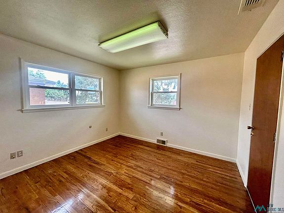 4th image of 316 Murray Dr