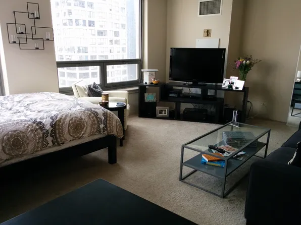 440 N Wabash Ave, Chicago, IL
