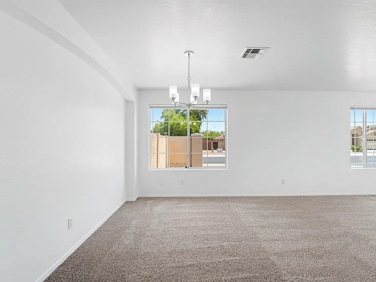 7552 W Nicolet Ave — Photo 6