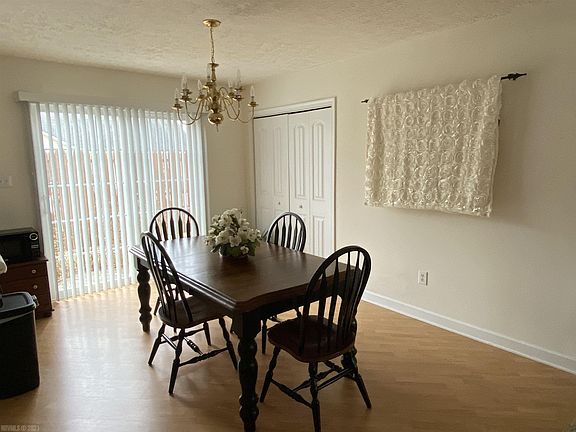 4th image of 106 Duncan Ln