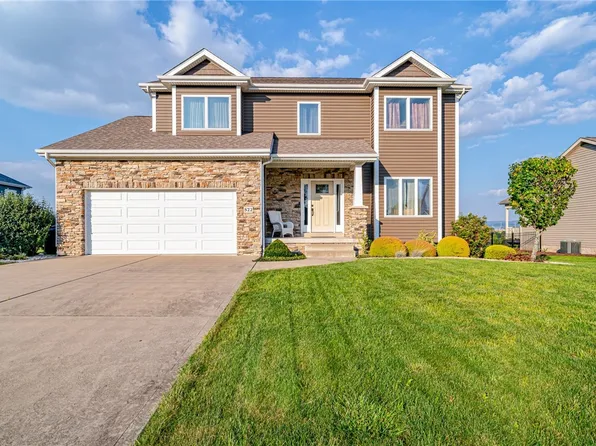 522 Shannon Dr, Mount Pleasant, PA 15666