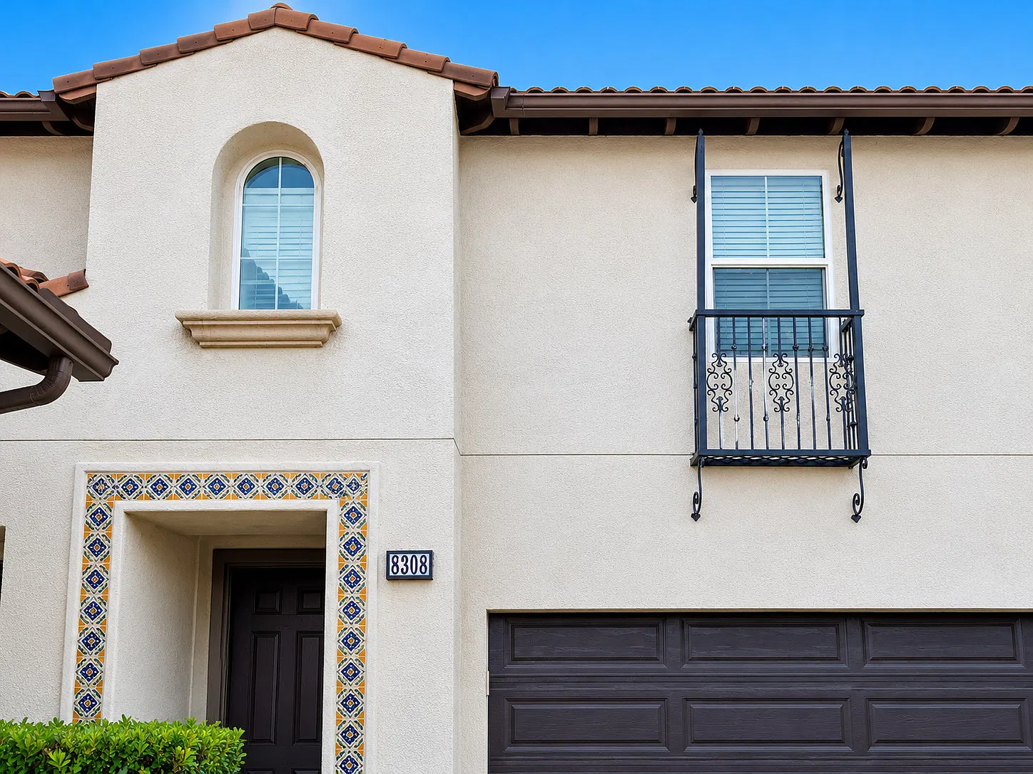 3 bed, 2.5 bath, 2169 sqft, $4,895 — Photo 1