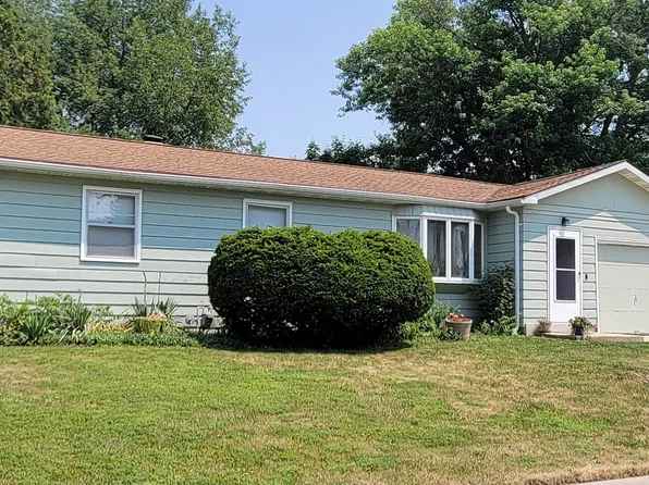 911 Mildred Ave, Edgerton, WI 53534