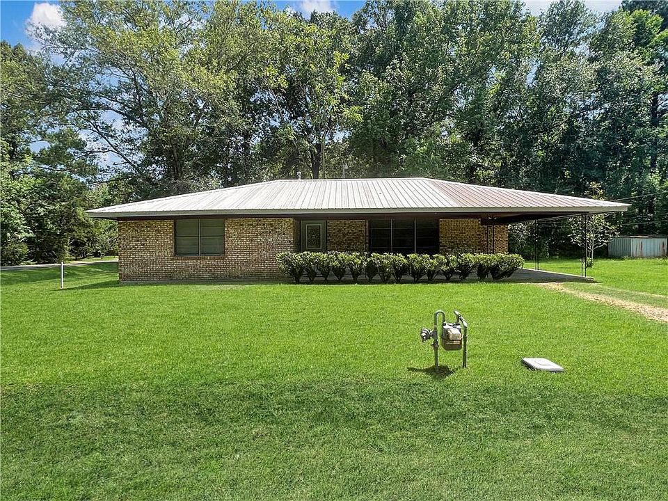 554 11th Ave, Glenmora, LA 71433 MLS 2403219 Zillow