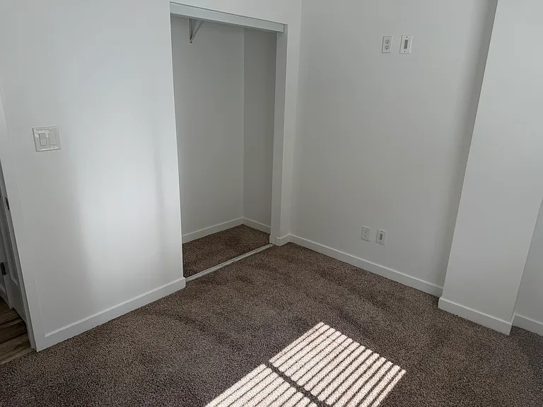 75 Pheasant Dr #A — Photo 11