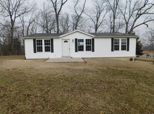 1025 Wild Raven Rd, De Soto, MO 63020