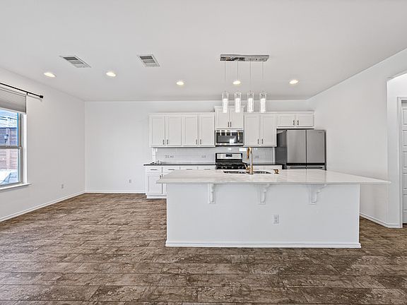 3rd image of 3651 Sandy Brook Dr Unit 204