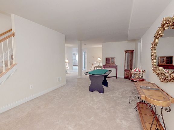 Lower Level Rec Room
