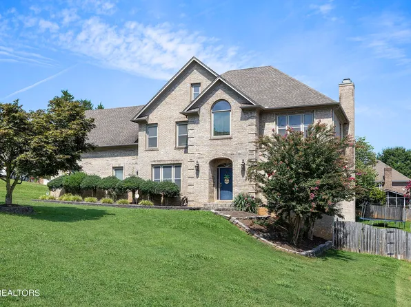 1207 Harper Pl, Knoxville, TN 37922