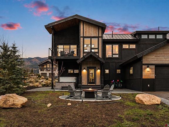 3rd image of 716 S Avion Drive
