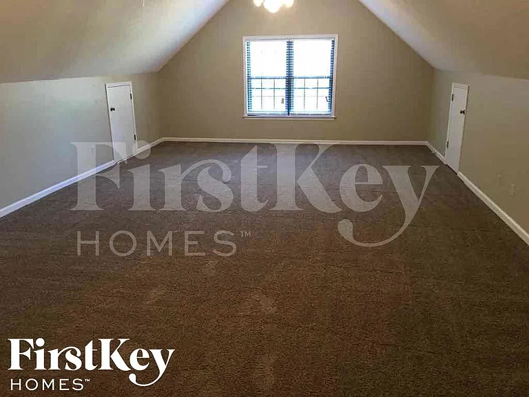 3882 Windy Trail Cv — Photo 10