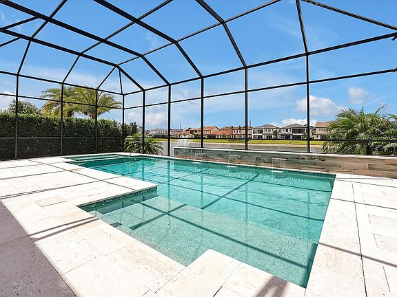 5th image of 10745 Royal Cypress Way