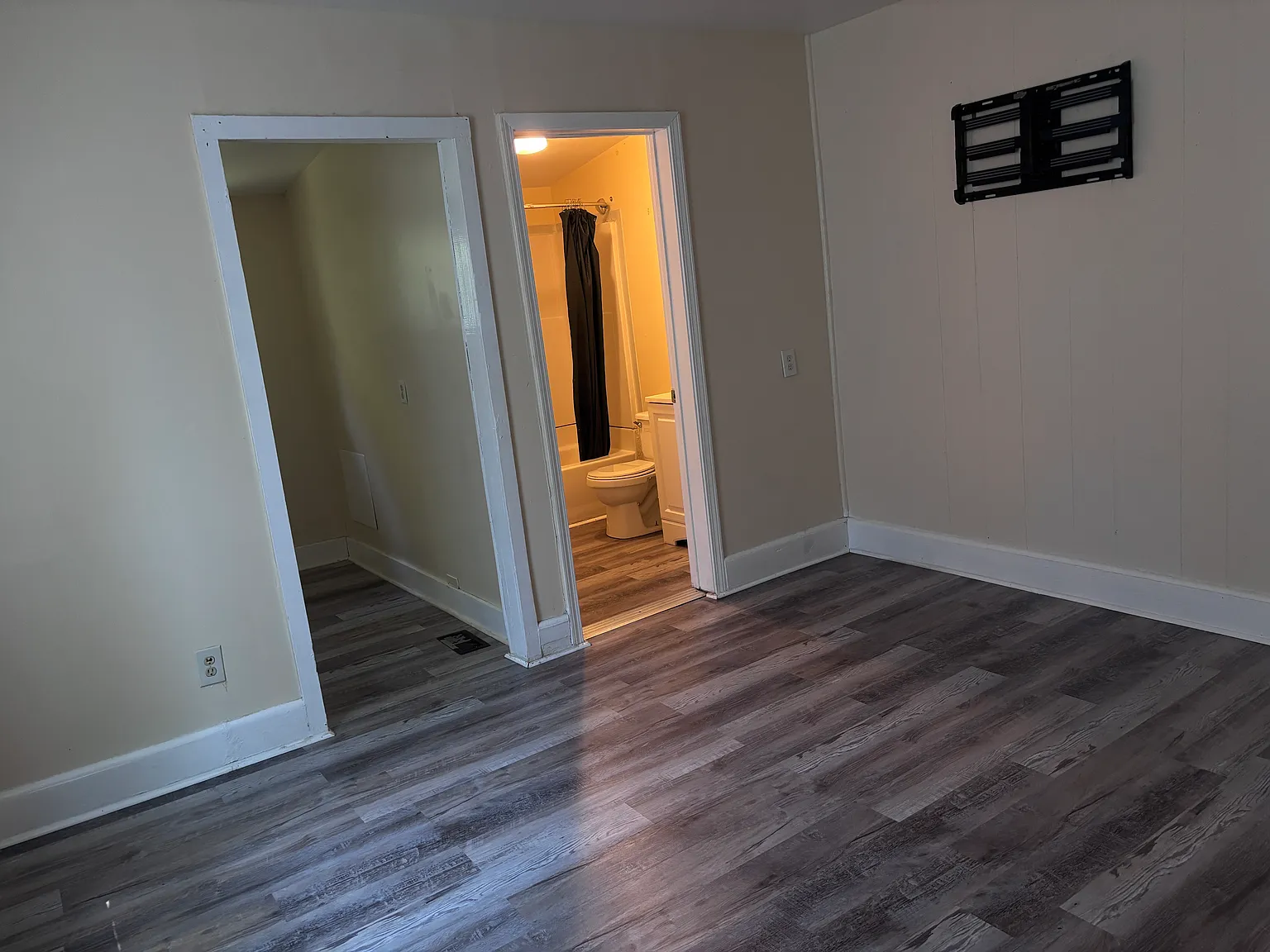 2 bed, 1170 sqft, $1,425 — Photo 3