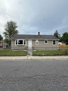 45 Penacook St, Springfield, MA, 01104