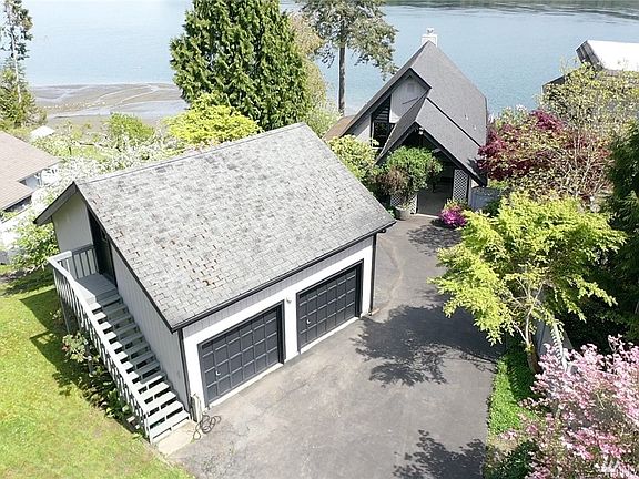 2nd image of 171 E Franjo Beach Dr