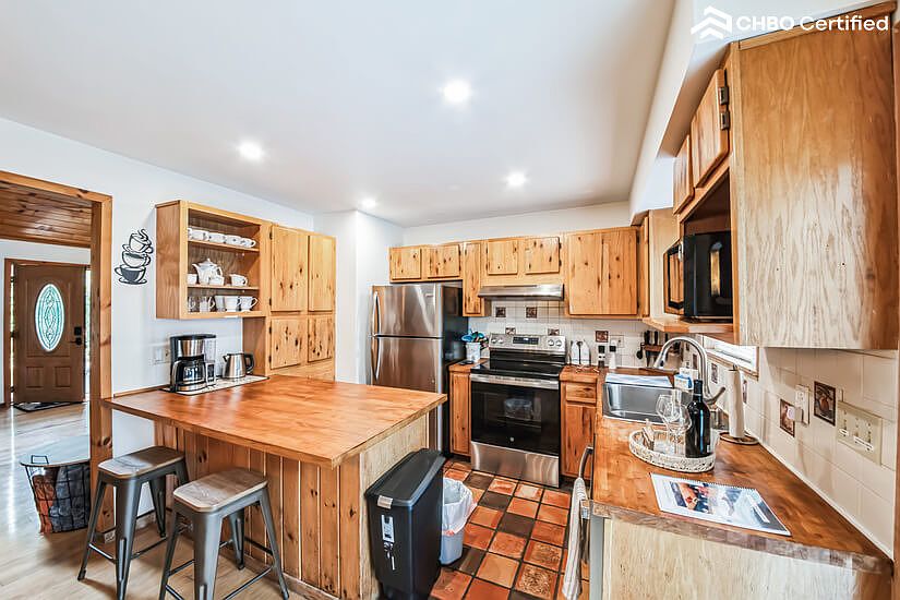 Fully equipped kitchen