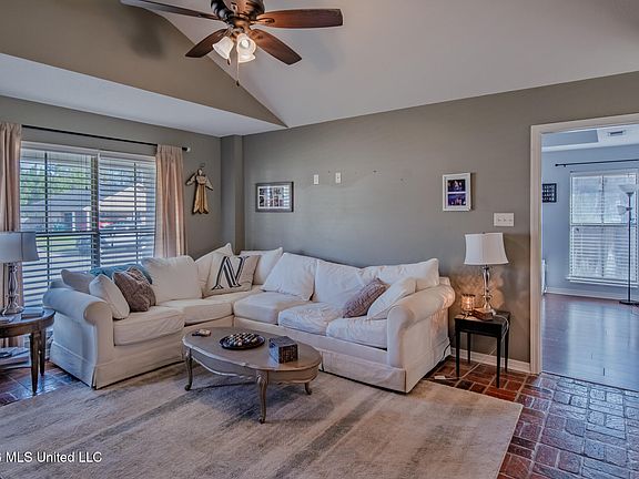 4th image of 13691 Lawton Ln