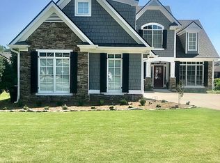 84 Lake Haven Dr, Cartersville, GA 30120