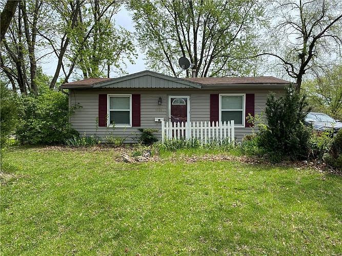 1st image of 4729 Hagemann St