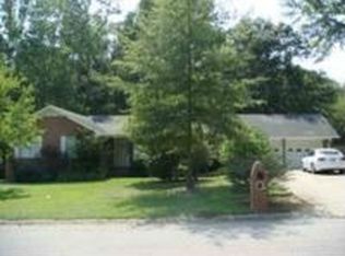 810 Brookhaven Rd, Anniston, AL 36207