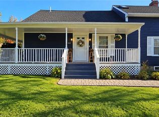 424 Buxton St, North Smithfield, RI 02896