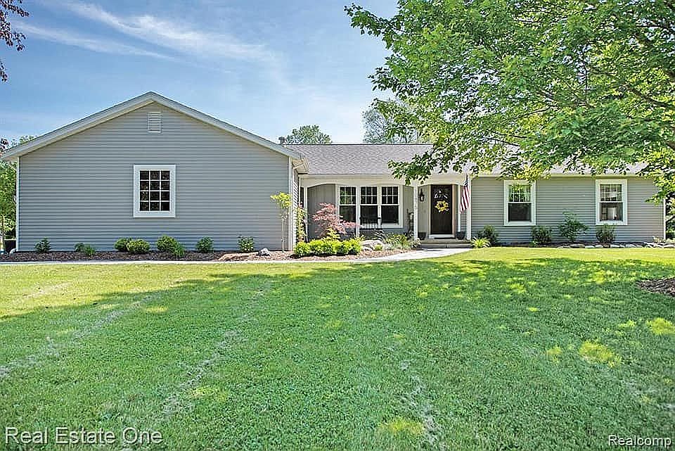 1st image of 10875 Sherry Ln