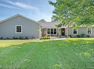 10875 Sherry Ln, Plymouth, MI 48170