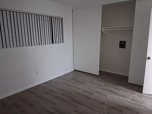 Windsong Apartments Photo 1