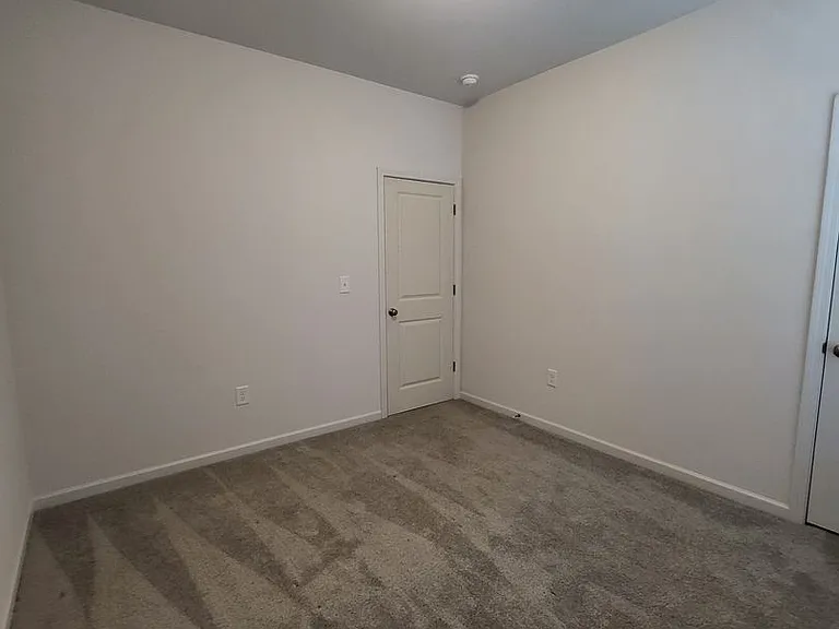 11810 Titan Ave — Photo 37