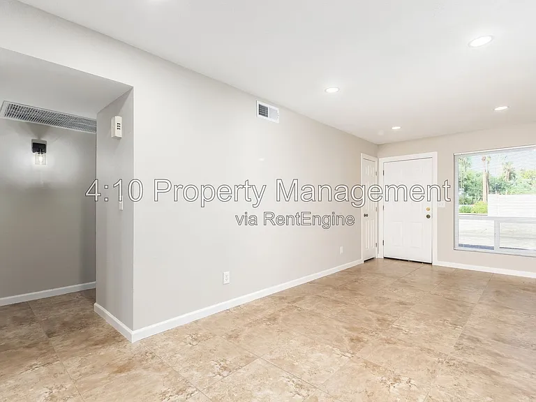 103 S McKemy St #A — Photo 7