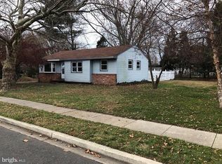 112 Laurel Ave, Sicklerville, NJ 08081