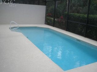 9531 Hemingway Ln, Fort Myers, FL 33913