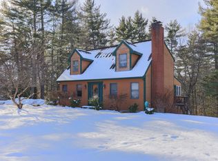 7 Turkey Ridge Road, Newmarket, NH 03857