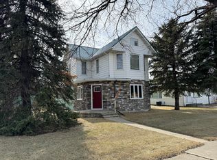 410 E Commercial Ave, Gettysburg, SD 57442