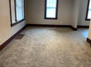 500 E 1st Ave, Mitchell, SD 57301