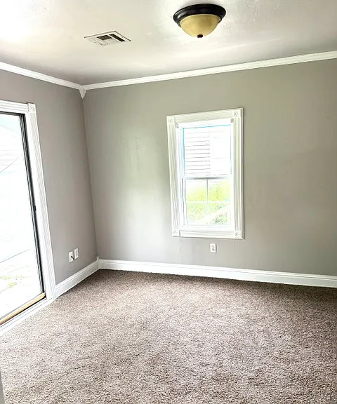 2209 Lampton St — Photo 5