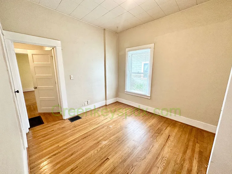 806 SE 45th Ave — Photo 14