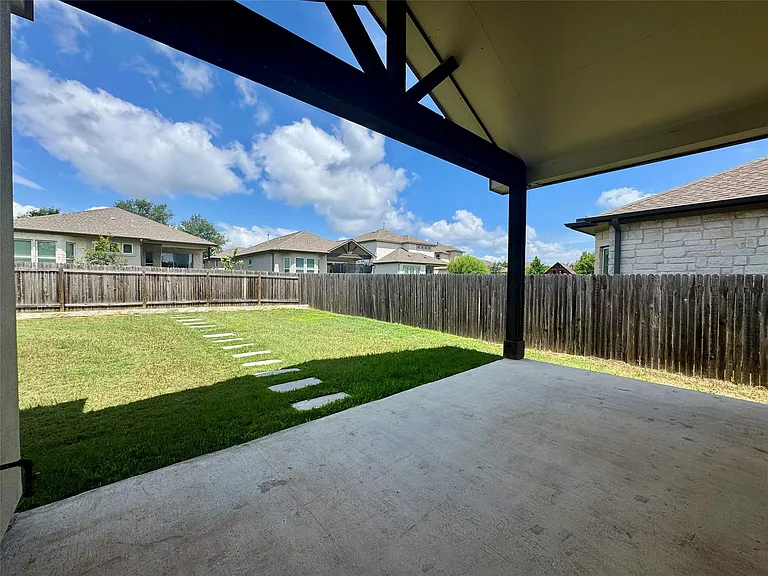 12524 Ondara Dr — Photo 37