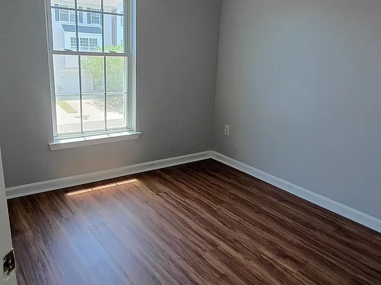 Upper-level bedroom 2